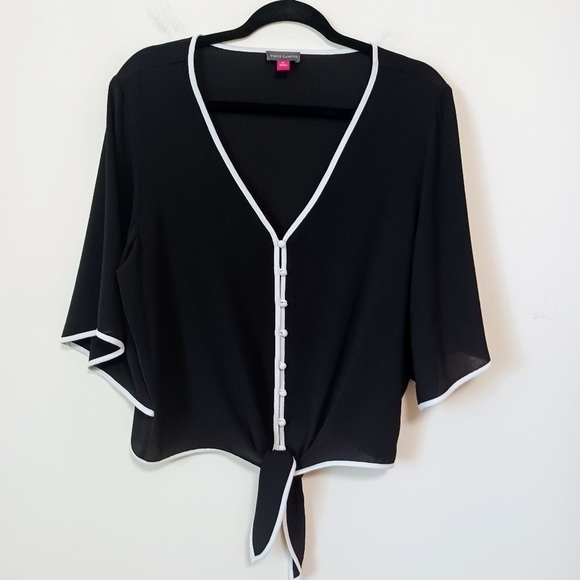VINCE Camuto Tipped V Neck Blouson Top Sz PL NWOT - Picture 1 of 7